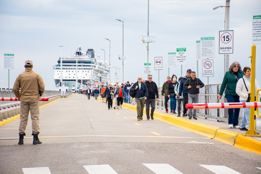 Calendario de chegadas de cruzeiros 2024/2025 – Puerto Madryn